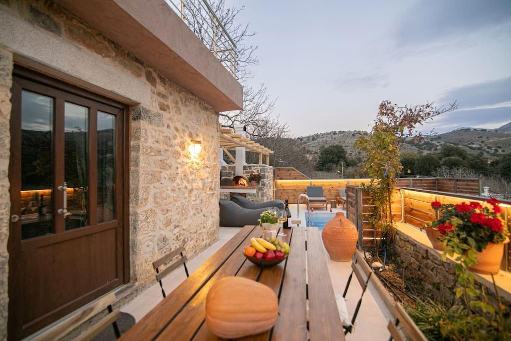 Lasithi Luxury Villa Mesa Lasithi Exterior photo