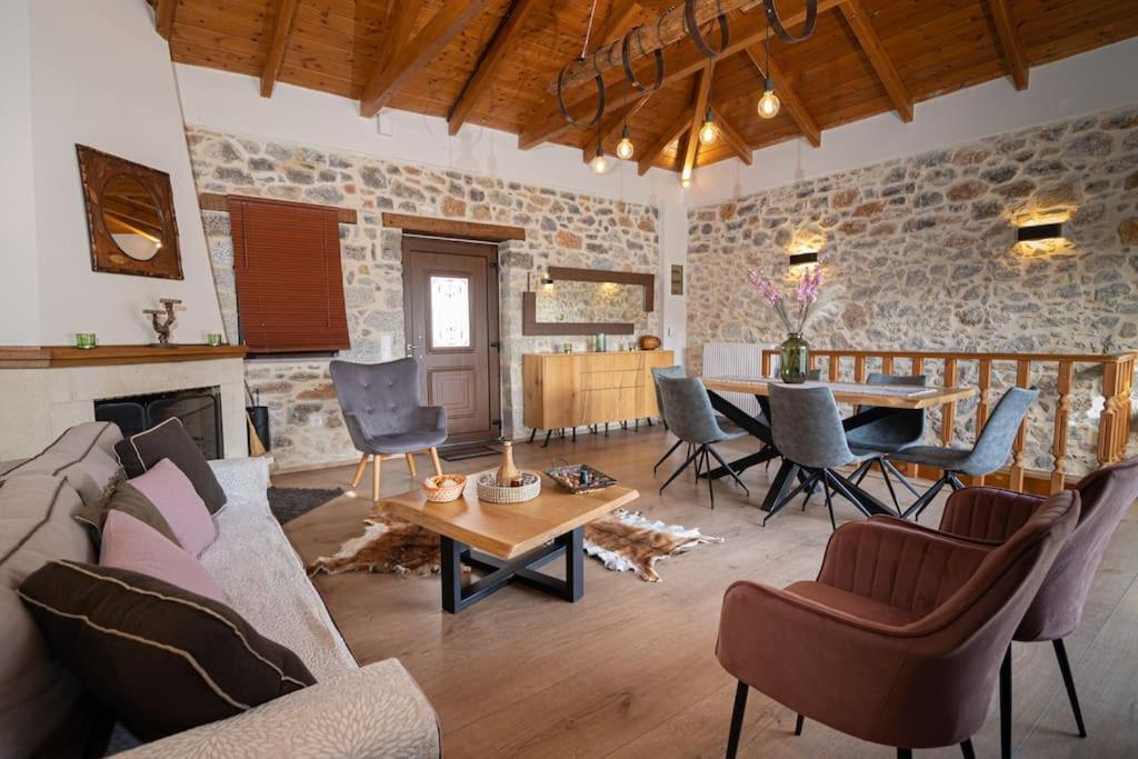 Lasithi Luxury Villa Mesa Lasithi Exterior photo